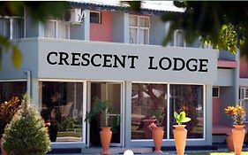 Crescent Lodge  2*