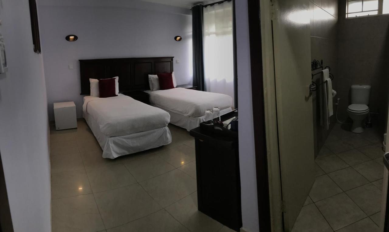 Crescent Lodge Livingstone Extérieur photo